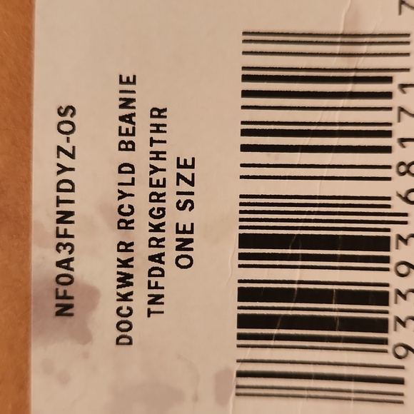 NWT The North Face Gray Beanie Stocking Hat - Picture 5 of 5